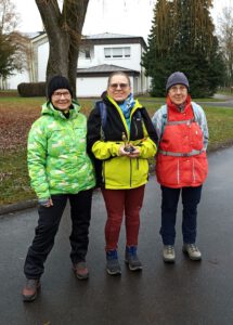 Ehrungsbild mit Birgitt, Aline und Marga